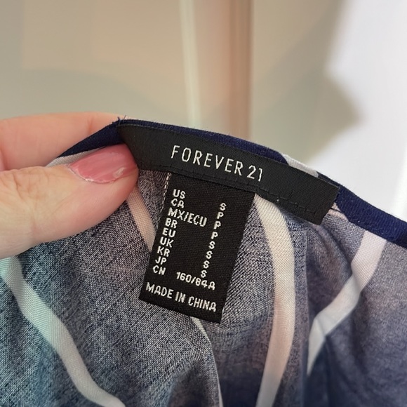 Forever 21 blue striped summer dress. - Picture 4 of 4